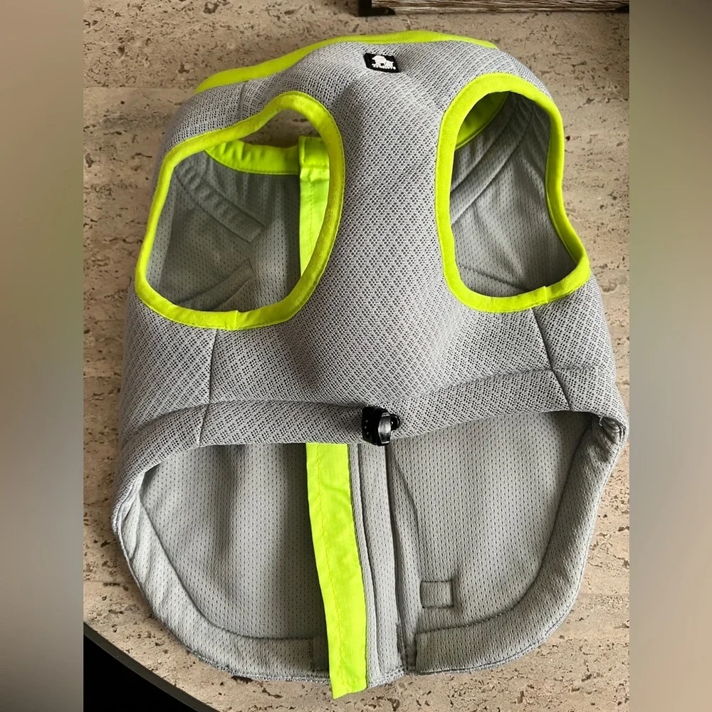 True Love Cooling Vest for Dogs, size S NWOT